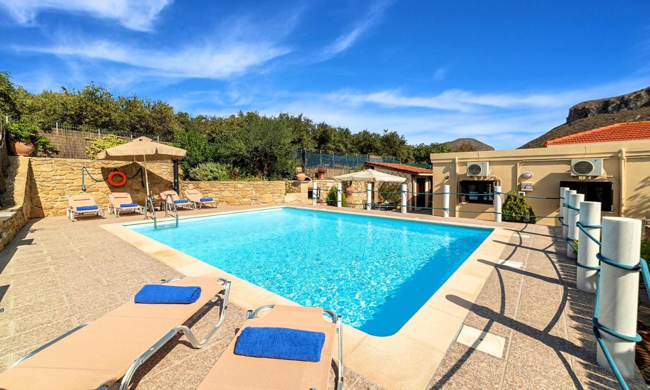Cretan Kera Villa Heated Pool Buitenkant foto
